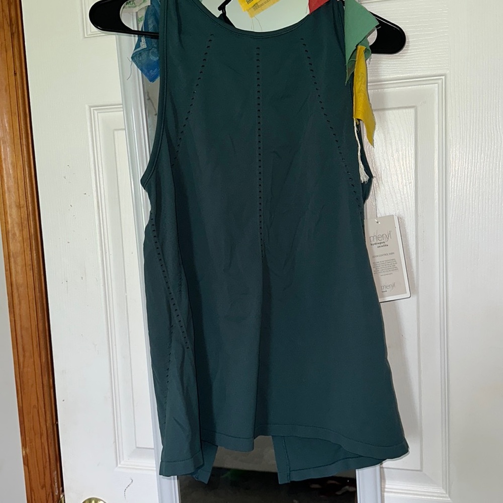 Athleta tank top